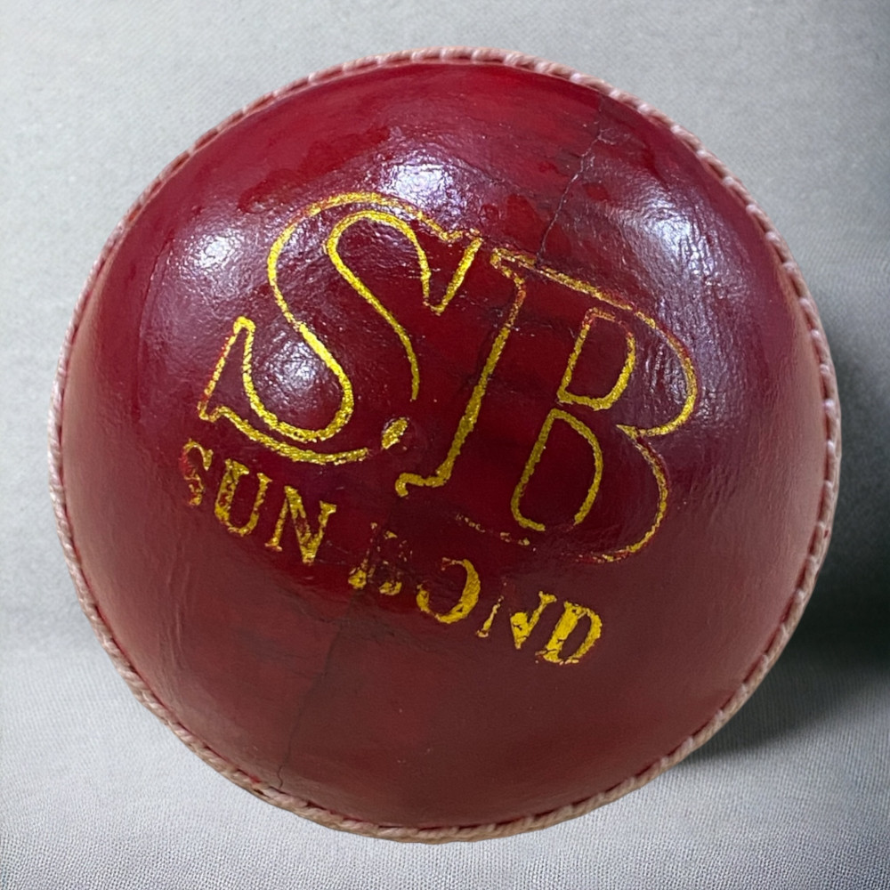 SUNBOND BOUNCER 4 Piece Cricket Leather Ball Sanneu Sports